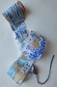 BLU - scroll book